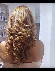 Fryzury Długie Na co dzień Kręcone Rozpuszczone Blond - 2114739
