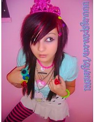 Fryzury Średnie Alternatywne EMO - 419984