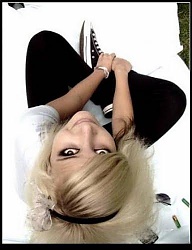 Fryzury Średnie Alternatywne EMO - 402922