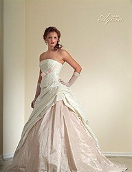 Moda Ślub Suknie ślubne - 891219