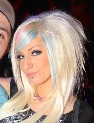 Fryzury Długie Alternatywne EMO Blond - 1328495