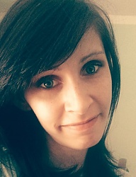 Fryzury Krótkie Na co dzień Proste Rozpuszczone Brązowe - 3136338