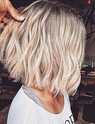 Fryzury Średnie Na co dzień Kręcone Rozpuszczone Blond - 3237717