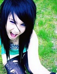 Fryzury Średnie Alternatywne EMO - 230674