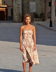 Moda Sukienki Pozostałe - 3037347