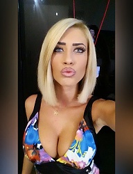 Fryzury Średnie Na co dzień Proste Rozpuszczone Blond - 2996181