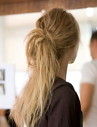 Fryzury Długie Na co dzień Proste Upięcie Blond - 2124611