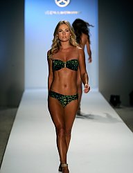 Moda Bielizna Na plażę - 2040750