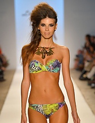 Moda Bielizna Na plażę - 2805884
