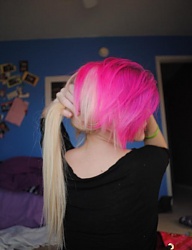 Fryzury Długie Alternatywne EMO Blond - 1331163