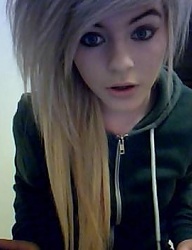 Fryzury Długie Alternatywne EMO Blond - 1273336