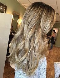 Fryzury Długie Na co dzień Kręcone Rozpuszczone Blond - 3141829