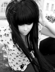 Fryzury Średnie Alternatywne EMO - 8702