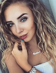 Fryzury Długie Na co dzień Kręcone Rozpuszczone Blond - 3005336