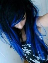 Fryzury Średnie Alternatywne EMO - 94013
