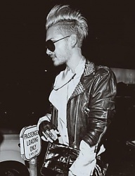 Fryzury Męskie Krótkie Alternatywne Punk Rock - 1187011