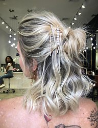 Fryzury Średnie Na co dzień Kręcone Upięcie Blond - 3273478