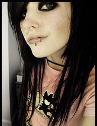 Fryzury Średnie Alternatywne EMO - 14402