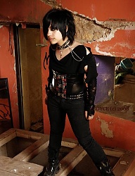 Fryzury Średnie Alternatywne EMO - 74279