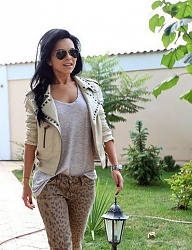 Moda Spodnie Jeansy - 1321186