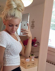 Fryzury Długie Na co dzień Proste Upięcie Blond - 3038312