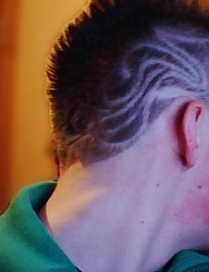 Fryzury Średnie Alternatywne Punk Rock - 9080