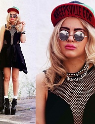 Moda Inne Moda uliczna - 1791953