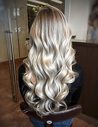 Fryzury Długie Wieczorowe Kręcone Rozpuszczone Blond - 3269443