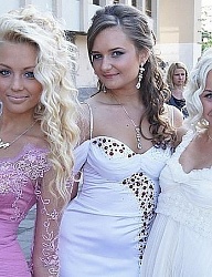 Fryzury Długie Na co dzień Kręcone Upięcie Blond - 1241694