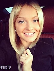 Fryzury Średnie Na co dzień Proste Rozpuszczone Blond - 2996594