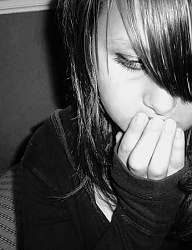 Fryzury Średnie Alternatywne EMO - 244363