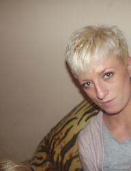 Fryzury Krótkie Na co dzień Proste Irokez damski Blond - 2486524