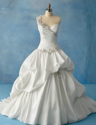 Moda Ślub Suknie ślubne - 1657054