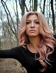Fryzury Długie Na co dzień Kręcone Rozpuszczone Kolorowe - 2112086