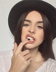 Modyfikacje ciała - 2993925
