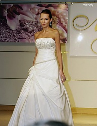 Moda Ślub Suknie ślubne - 777621
