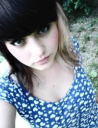 Fryzury Średnie Alternatywne EMO - 47800