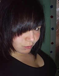 Fryzury Średnie Alternatywne EMO - 34926