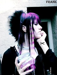 Fryzury Średnie Alternatywne EMO - 361280