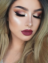 Makijaże - 3255787