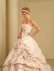 Moda Ślub Suknie ślubne - 891230