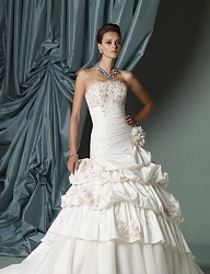 Moda Ślub Suknie ślubne - 1390568