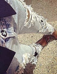Moda Spodnie Jeansy - 2750587