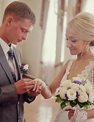 Fryzury Długie Ślubne Proste Upięcie Blond - 1262159