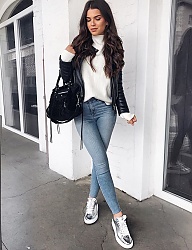 Moda Spodnie Jeansy - 3204710