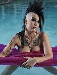 Fryzury Średnie Alternatywne Punk Rock - 770921
