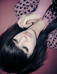Fryzury Średnie Alternatywne EMO - 8709