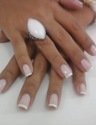 Paznokcie Naturalne French Kwadratowe - 1574694