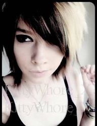 Fryzury Średnie Alternatywne EMO - 90968
