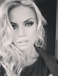 Fryzury Średnie Na co dzień Kręcone Rozpuszczone Blond - 3045700